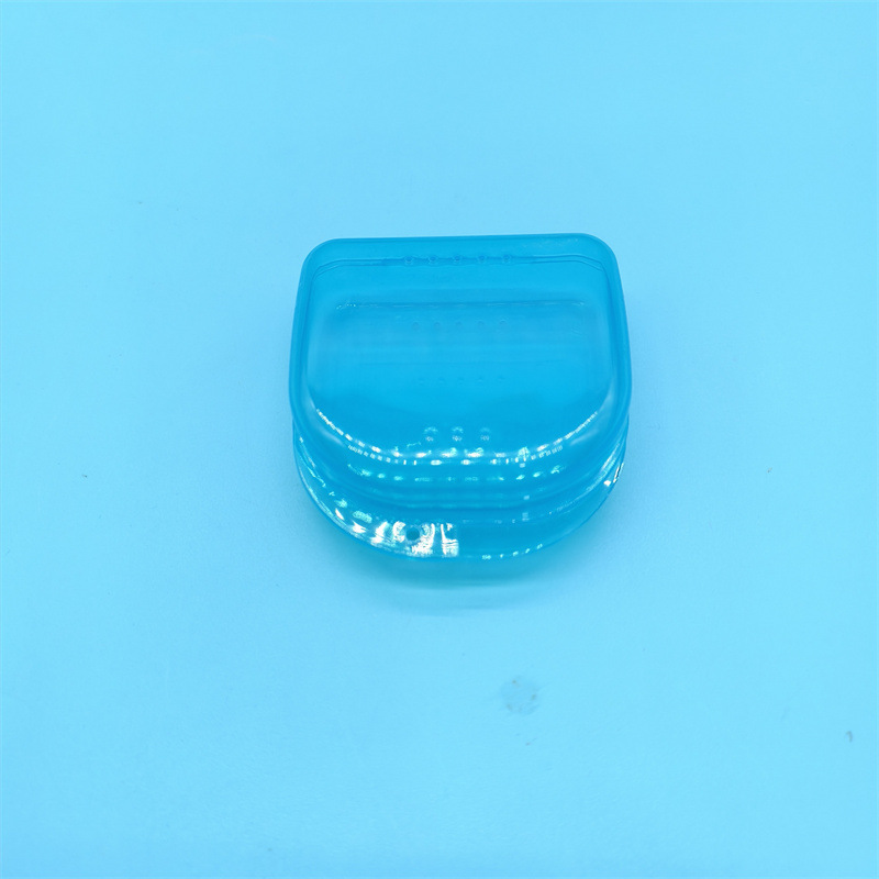 Bleu transparent