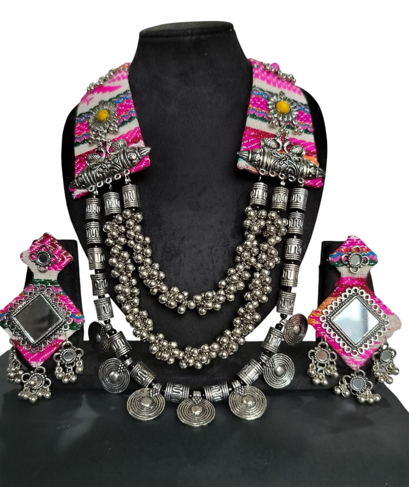 Multicolor fabric base