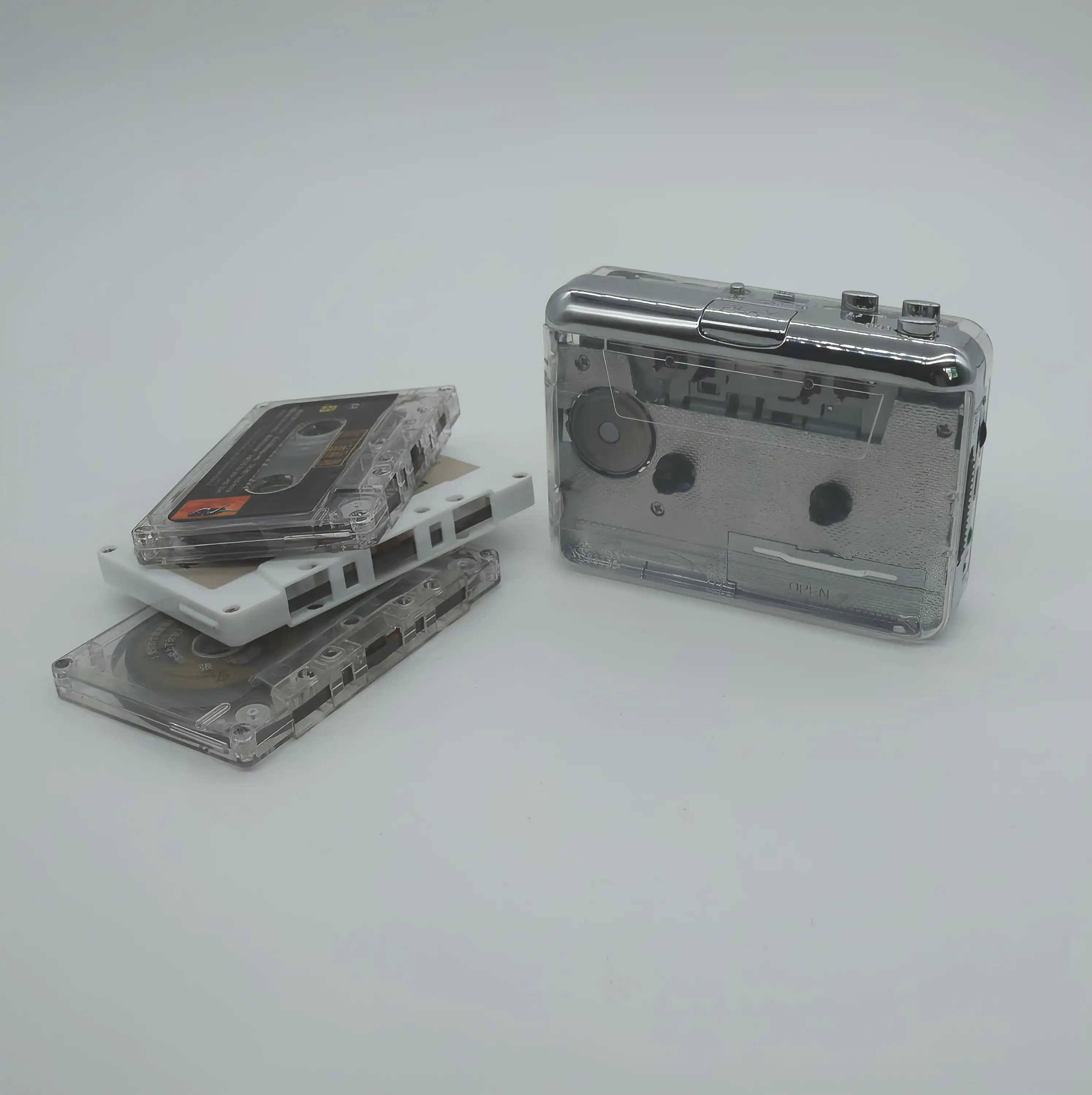 Recém-projetado transparente cassete player portátil, imagens, mp3 áudio, música via tipo c