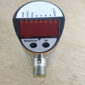 IFM PE3006 Pressure <strong>Sensor</strong> with Display Options PE2096 or PE2596 <strong>Inductive</strong> Switches - Product Image 2