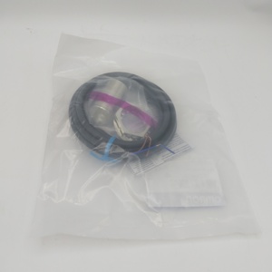 E6A2-CS5C 200P/R Neu & Original Drehgeber - Product Image 3