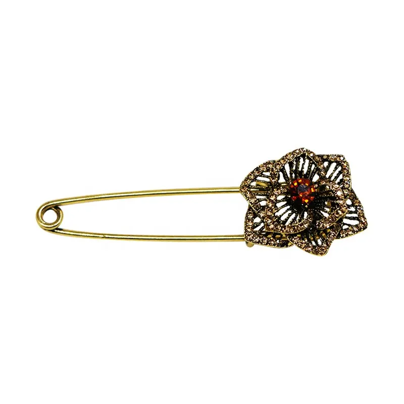 Vintage Crystal Brooch Pin Dress Rhinestone Buckle Brooches Burnish Gold Yellow Flower Shaped Scarf Pin Dress Accessories Women