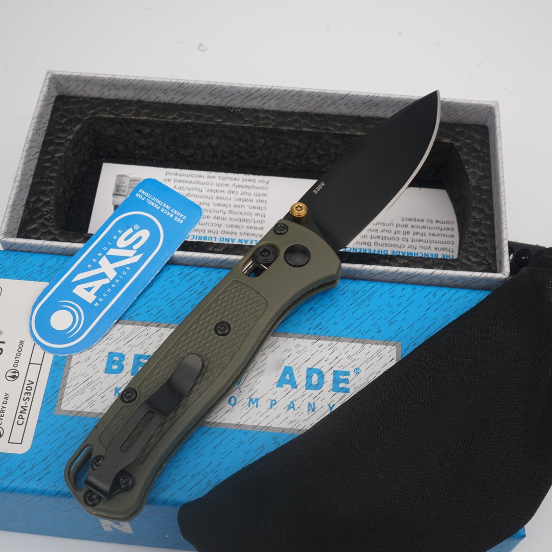 Military green handle, black blade