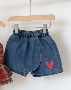 pantaloncini di jeans
