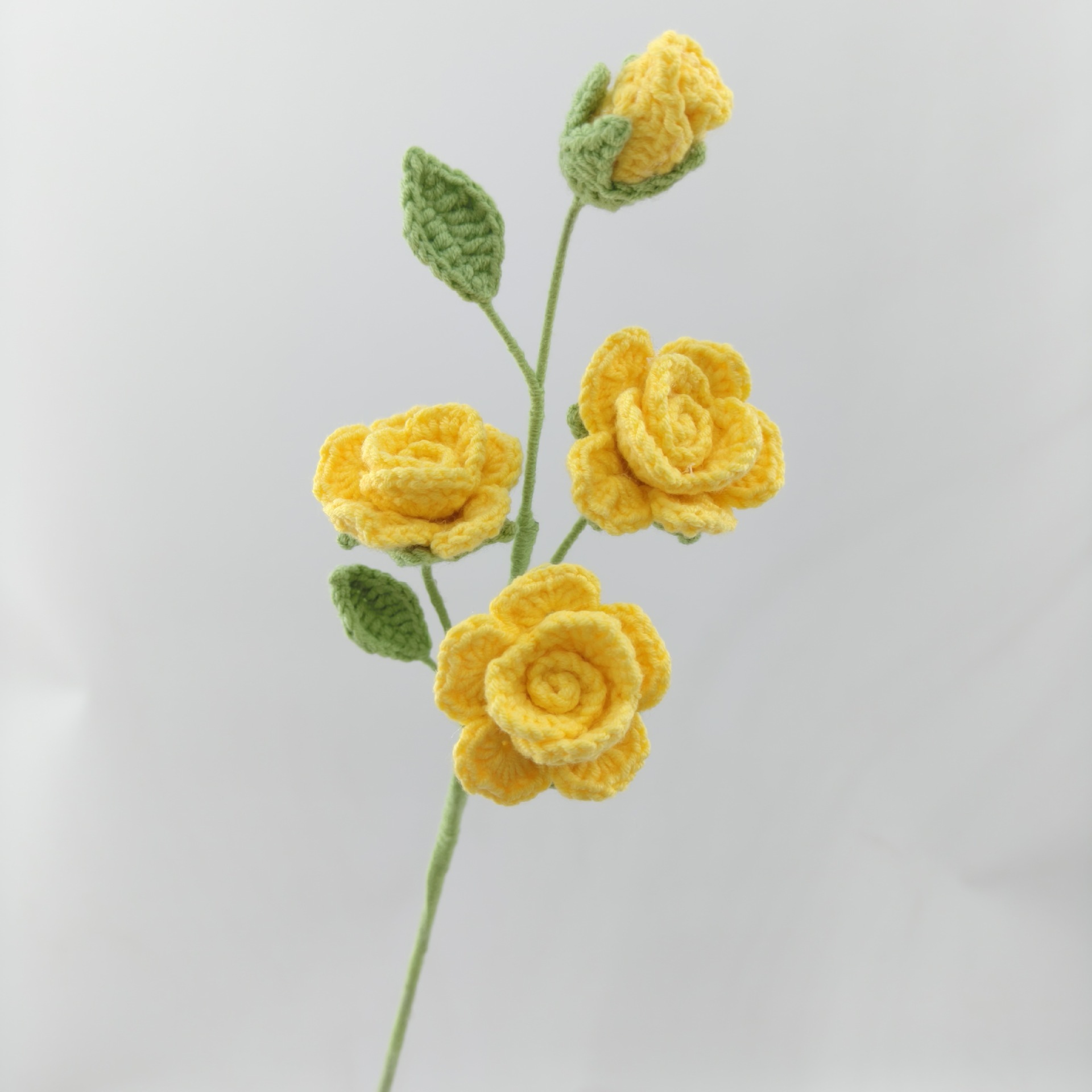 producto terminado de color amarillo dorado