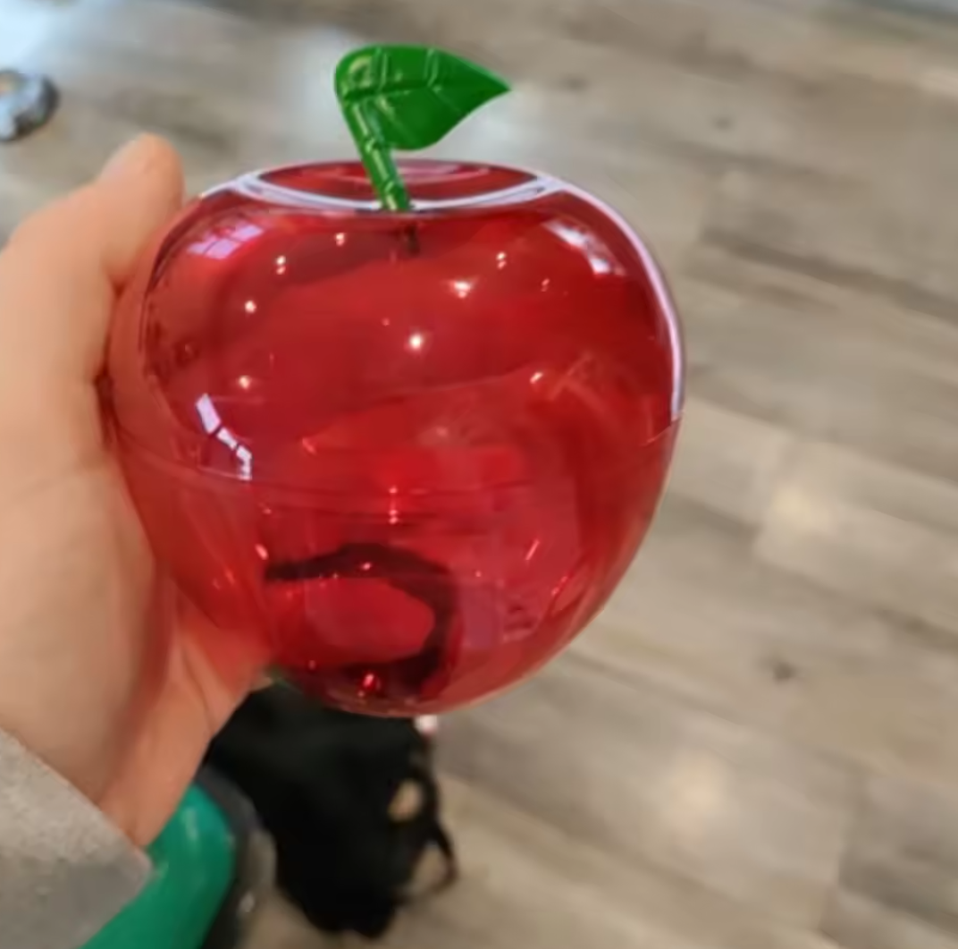 9.5*10.5cm