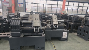 Máquina de torneado CNC de alta precisión de procesamiento de metales de gran venta de servicio pesado TCK46A Torno de cama inclinada CNC con control GSK - Product Image 3