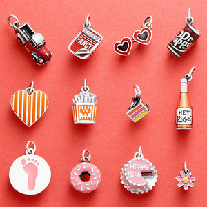 Erstellen Sie Ihre eigenen benutzer definierten SILBER Edelstahl Schmuck Kaffee Weinglas Kuchen <span class=keywords><strong>Charm</strong></span> Anhänger für die Schmuck herstellung