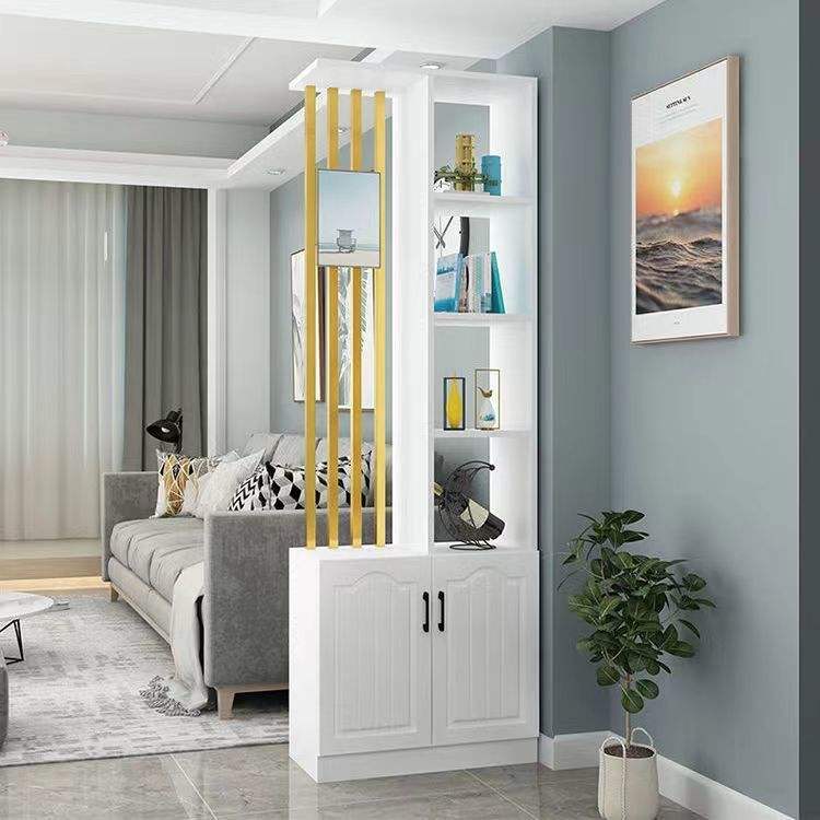 Dos metros de altura. Longitud 80. Estante del oro del tablero blanco de la anchura 30