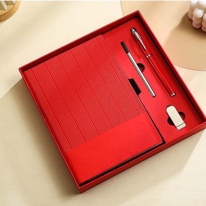 Ensemble de clés USB rouges