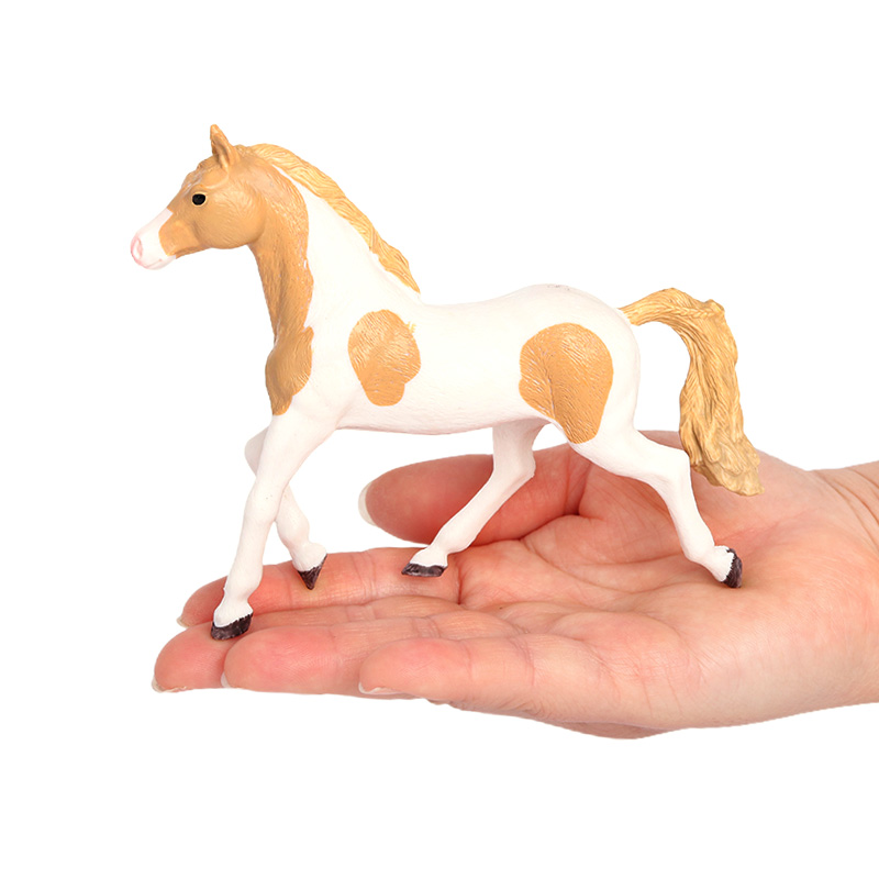 2512 Cheval à peindre