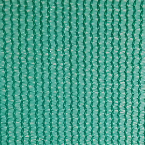 Rete di ombreggiatura con nastro in Hdpe verde resistente protetta Uv per area agricola parcheggio Patio prato Shadenet