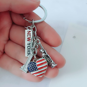 アメリカ旅行のお土産エンパイアステートビルディングキーホルダー自由の女神キーホルダー私はニューヨークが大好きです