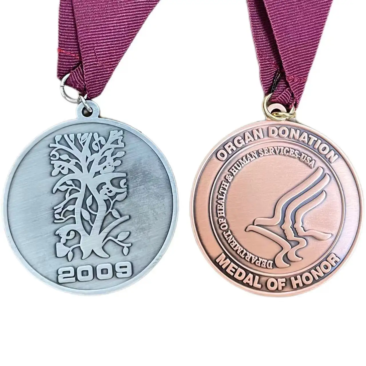 Medaglia premio ricordo personalizzata argento antico/rame in metallo sportivo con nastro