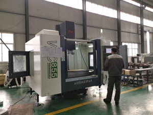 中国西里3/4/5轴台式立式加工中心VMC855迷你数控铣床 - Product Image 4