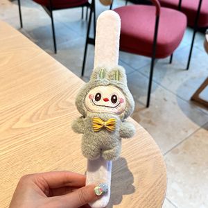 おもちゃのカフスモンスター安いラブブのカフスモンスターラブブは座席を持っていますラブブミステリーボックスブラインドボックスアートおもちゃ子供のための
