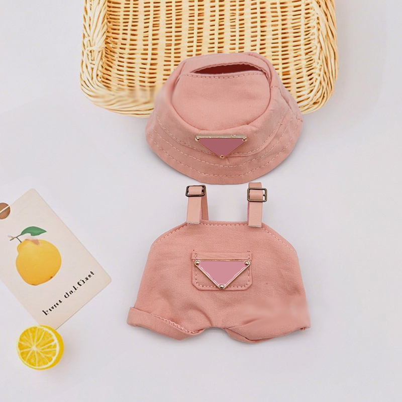 Pink bucket hat + overalls (without doll)