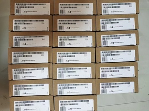 New Original R60AD4 R60ad4 Analog <strong>Input</strong> Module Stock in Warehouse