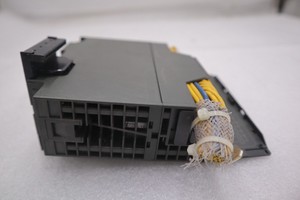 Nuovo e originale Plc Siemens 6 es7 3321 hh010aa0 S7 modulo di uscita digitale 16pt relè STOCK K3502 PLC Controller di programmazione - Product Image 4