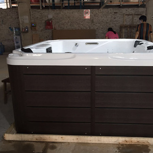 Material acrílico multicolor Piscina al aire libre Spa Bañeras de masaje Diseño moderno con sistema de control por computadora para villas - Product Image 4