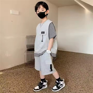 Ms-566 2024夏の幼児の男の子の服セット121310〜15年ストライプTシャツショーツ10代の男の子のための2ピースの服