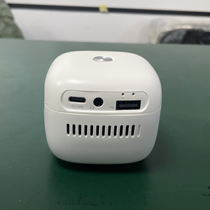 Wupro ODM/OEM Q7S Proyector DLP Smart Android 9 WIFI Batería incorporada Mini Proyector 4K Soporte Proyector portátil al aire libre - Product Image 3