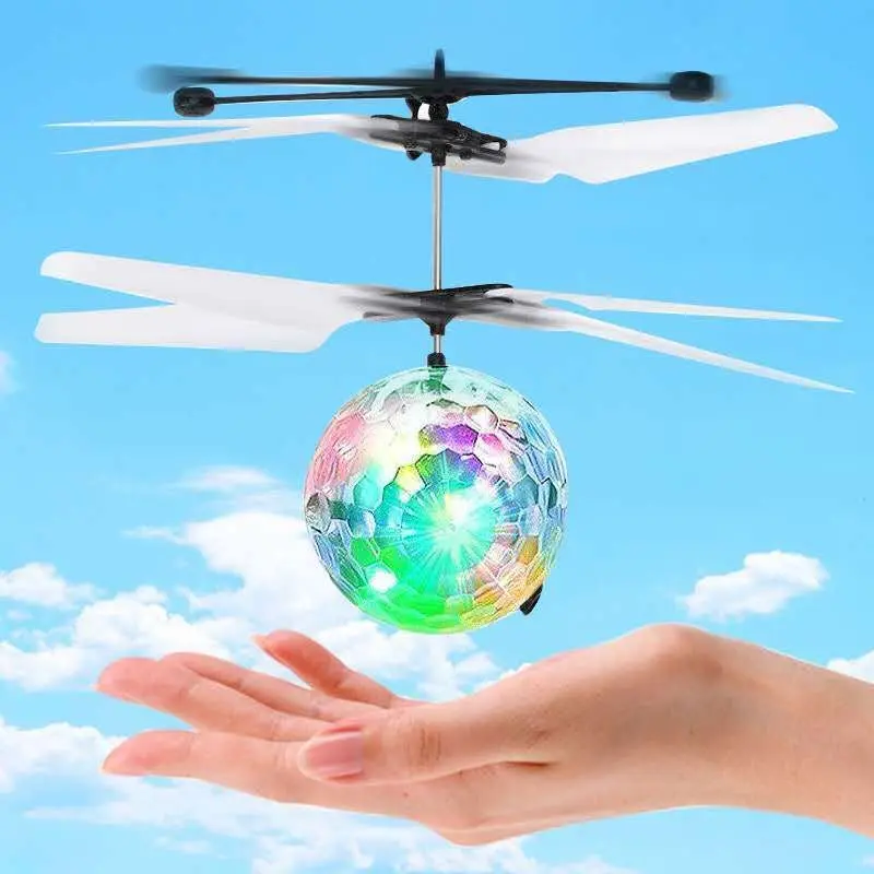 In magazzino all'ingrosso Mini Infrared Induction RC Flying Ball Led elicottero Flying Boomerang Drone Toys
