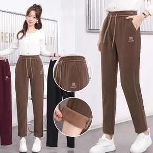 冬季女裤厂家直销印花水洗工艺 - Product Image 5