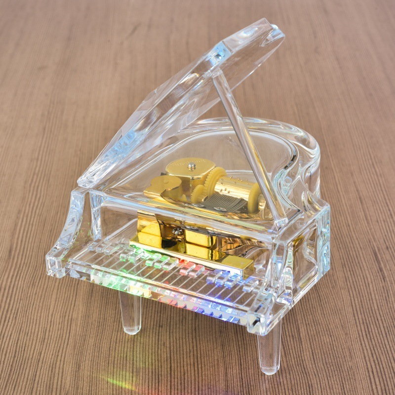 L-Piano With Light