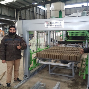 HF QT15-15 Big Capacity Fully Automatic Concrete Brick Making Machinery <strong>Block</strong> Making <strong>Machine</strong> - Product Image 5