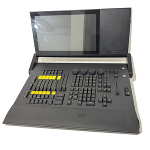 Tema parkı kullanımı için LED ışık kaynak MA <span class=keywords><strong>Ma2</strong></span> ekran konsolu komut kanat ile DMX512 mobil sahne aydınlatma konsolu - Product Image 1