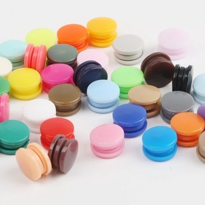 Botón a presión de plástico para bebés al por mayor, botón a presión redondo de color personalizado con logotipo personalizado, materiales respetuosos con el medio ambiente - Product Image 6