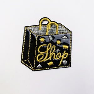KR özel yama nakış rozeti toplu ısı transferi 3d Logo büyük mektup nakış yama demir on yamalar için giyim - Product Image 3