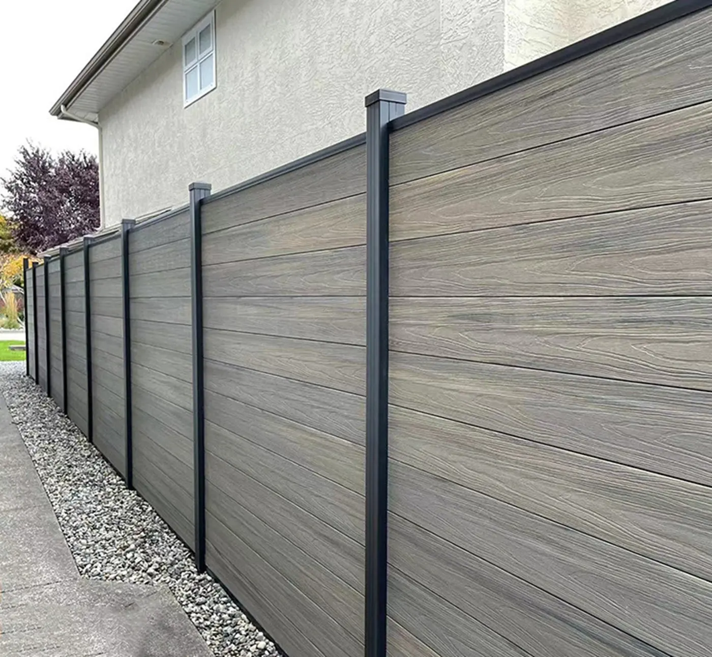 WPC çit co-ekstrüzyon plastik pvc ahşap modern açık bahçe gizlilik wpc yard ev kompozit çit paneli kurulu