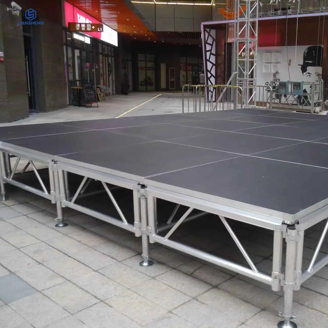 High Quality New Design Outdoor Aluminum Event Stage Staging Concert Church Runway Stage Platform