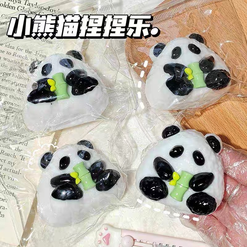 Rouleau panda de riz et légumes