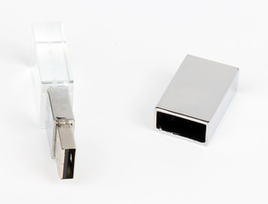 Tiện Ích Mới 2021 Chặn Dữ Liệu Tiện Ích An Toàn Để Bảo Vệ Sự Riêng Tư Quà Tặng An Toàn Dữ Liệu Freebie Pendrive 16Gb - Product Image 4