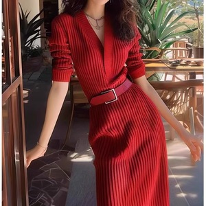 秋冬女式高端优雅v领领带连衣裙欧洲经典设计针织长休闲连衣裙自然立体 - Product Image 5