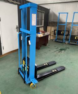 Best Quality Promotional Stacker 3000kg Stacker Small <strong>Loading</strong> <strong>and</strong> <strong>Unloading</strong> Truck Hand Push Forklift <strong>Lift</strong> - Product Image 6