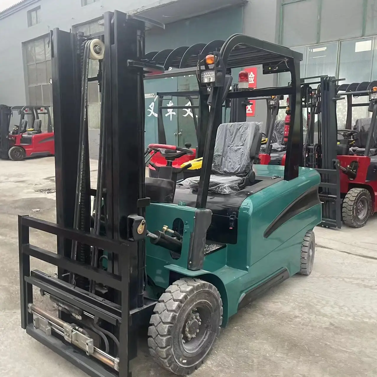 Sıcak satış 800kg 1ton 3ton mini kullanılmış forklift kamyon dizel/elektrikli telehandler ucuz forklift yan vites bozuk arazi forklifti