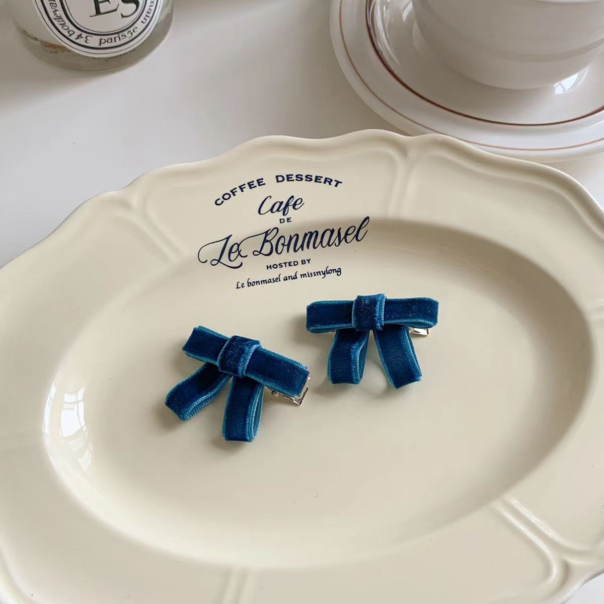 นกยูงสีฟ้า