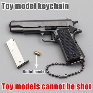 Metal modeli 1:3 1911 modeli anahtarlık yeme tavuk silah oyuncaklar için silah askeri kolye hediye model oyuncak ile - Product Image 6