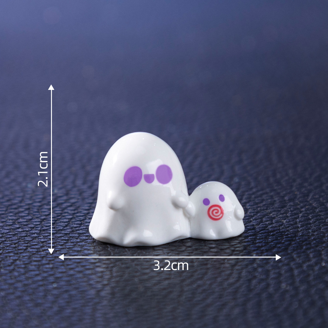 6 # Ghost Mère et fils