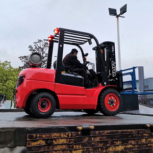 Vlift 3.5 Ton <strong>LPG</strong> Forklift with Lifting Height of 3.5m for Warehouse and Logistics Operations - Product Image 1