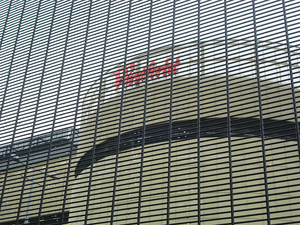 سياج أخضر عالي الوضوح من كلوريد البولي فينيل ، عالي الأمان ، مضاد لتسلق السياج ، حجم ثقب صغير - Product Image 6