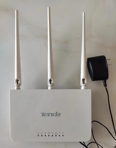 批发300Mbps二手路由器2.4Ghz 5Dbi无线路由器无线家庭路由器Tenda F3原始网络扩展器 - Product Image 4