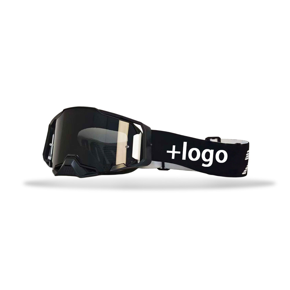 Gafas con montura negra y lentes negras.