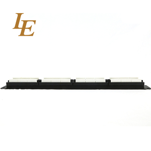 穿过19英寸1U UTP 24端口6类5e类以太网配线架梯形插孔 - Product Image 3