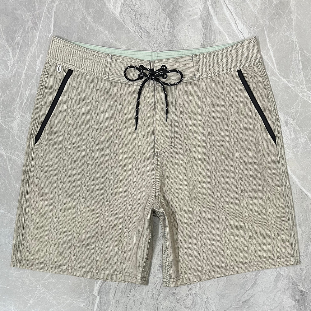 079 grey