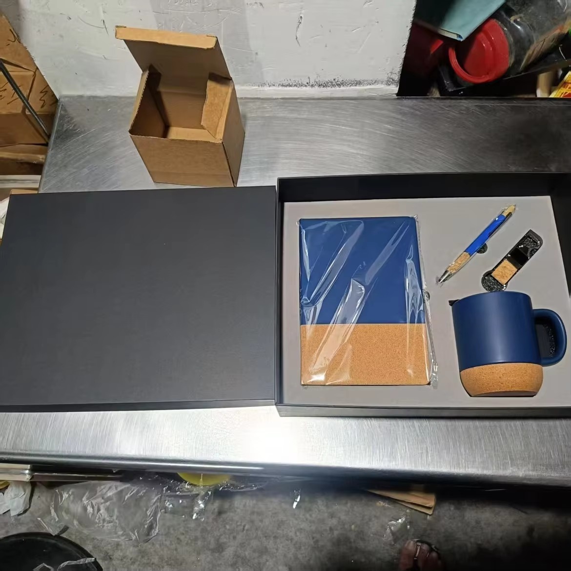 Azul